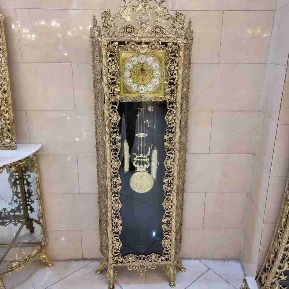 ساعت ایستاده