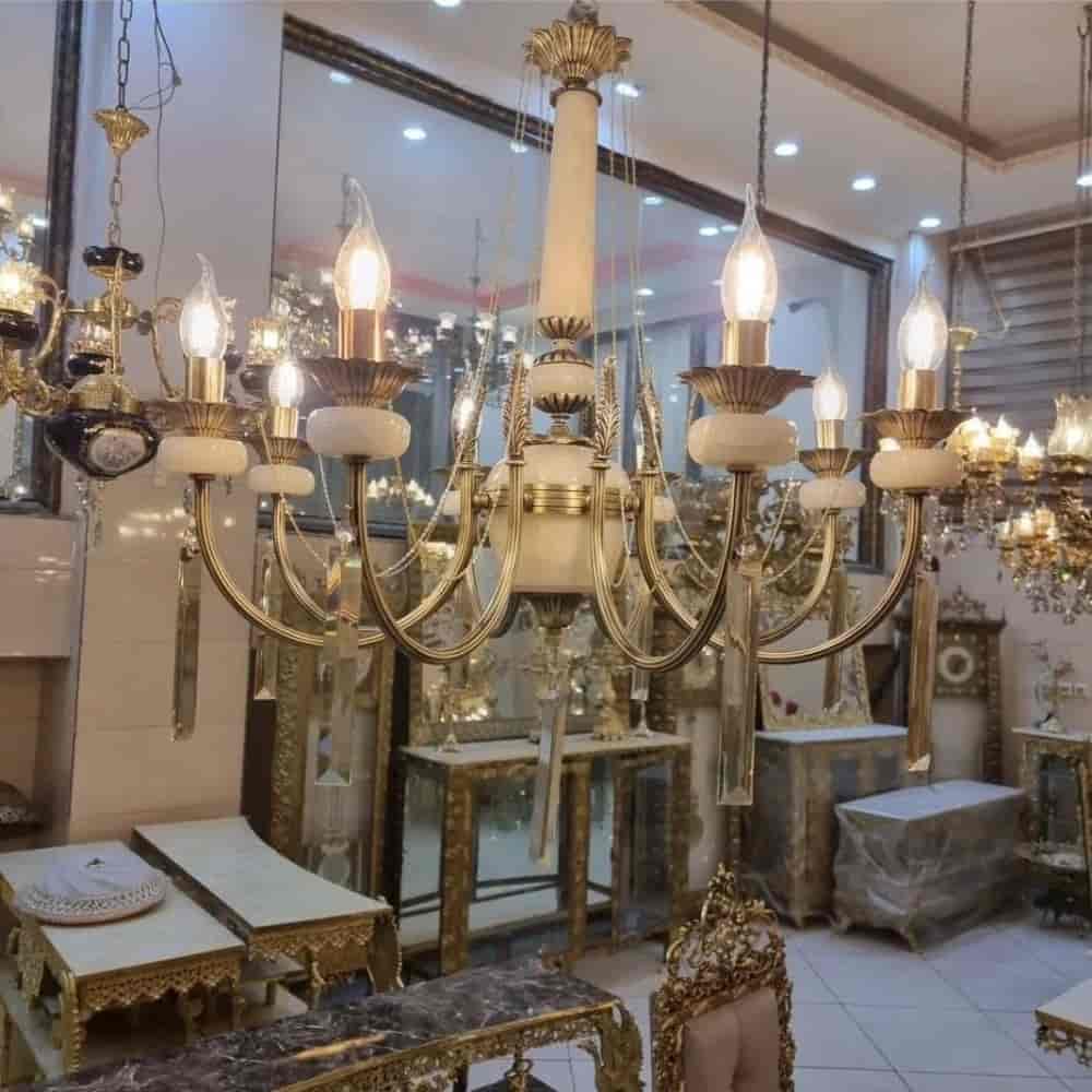 لوستر۸ شاخه مدل ویشکا دارای رنگبندی سنگ